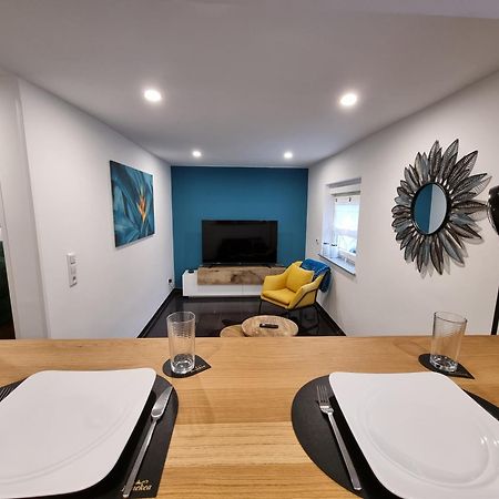 Zwei Schicke Apartments Mit Parkplatz Κολωνία Δωμάτιο φωτογραφία