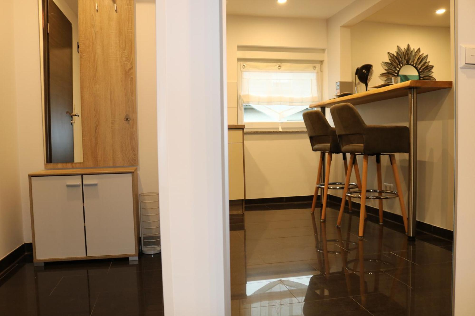 Zwei Schicke Apartments Mit Parkplatz Κολωνία Δωμάτιο φωτογραφία