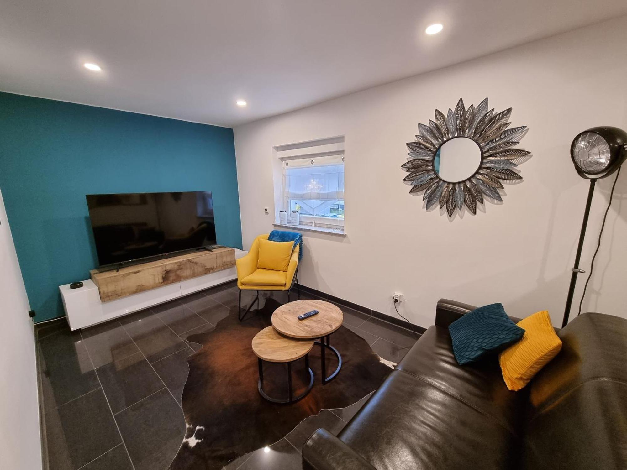 Zwei Schicke Apartments Mit Parkplatz Κολωνία Δωμάτιο φωτογραφία