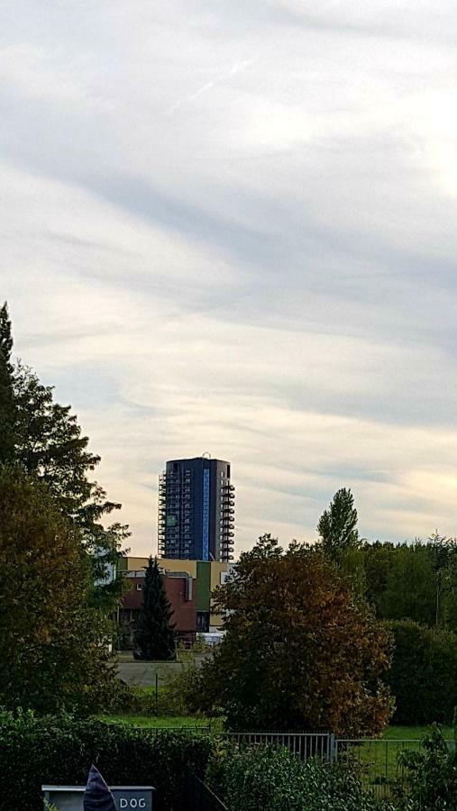 Zwei Schicke Apartments Mit Parkplatz Κολωνία Εξωτερικό φωτογραφία